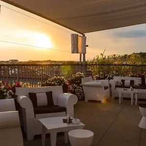https://due-torri-verona.hotelinveneto.com