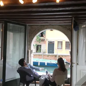 https://la-coccola.hotelinveneto.com